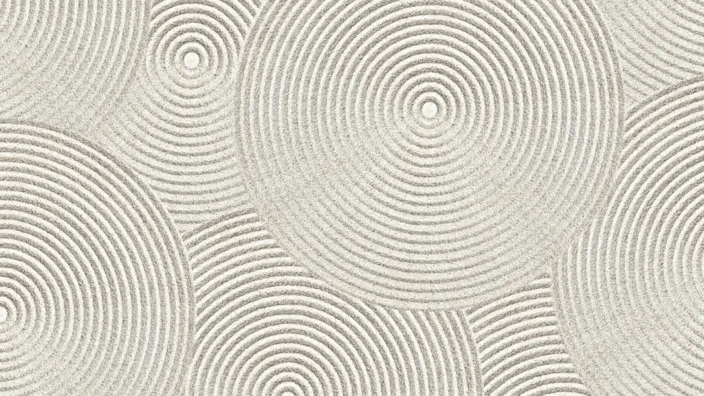 Circular patterns in sand