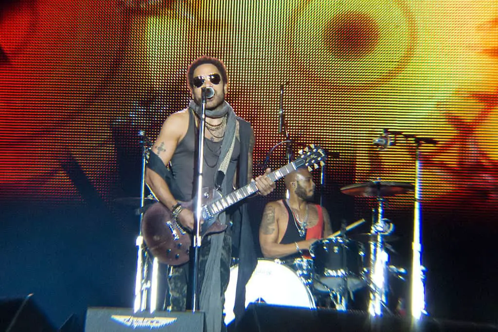 Lenny Kravitz and his band in concert